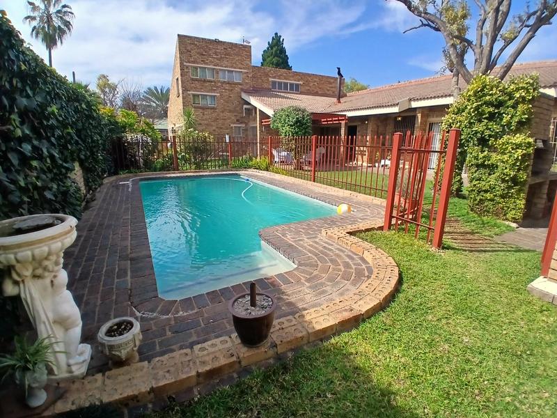4 Bedroom Property for Sale in Vryburg North West